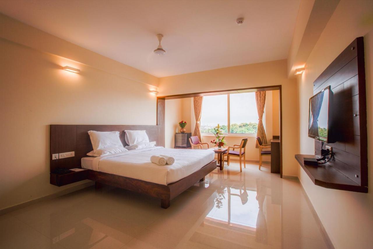 Hotel Bms منغالور المظهر الخارجي الصورة